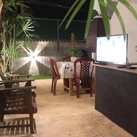 Indunil place hiriketiya Dikwella Dış mekan fotoğraf