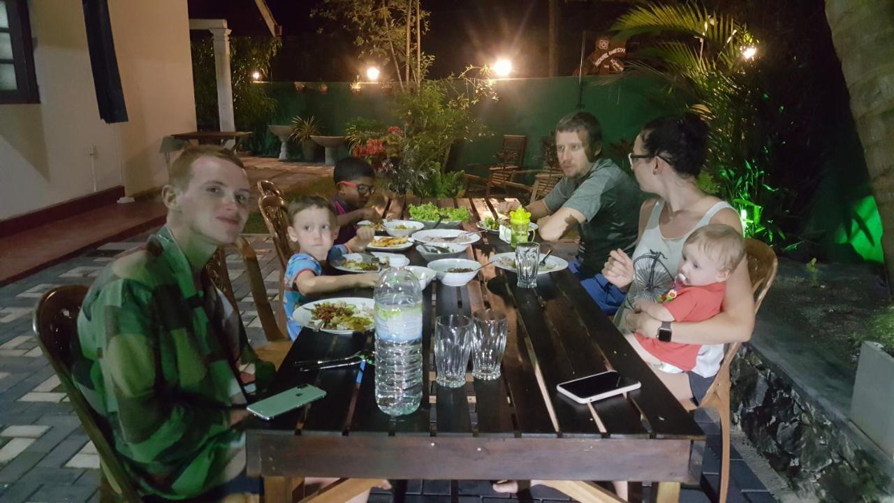Indunil place hiriketiya Dikwella Dış mekan fotoğraf